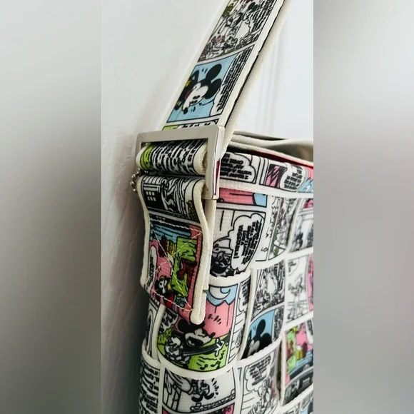 Seatbelt Bag Harvey’s Disney Couture Mickey Mouse Comic Strip, New With Tags! Totes